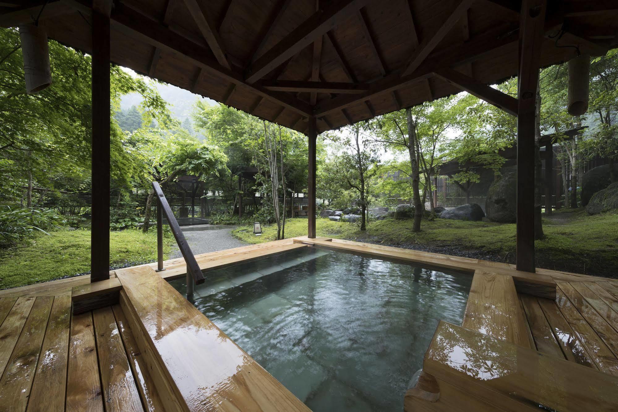 Tsuetate Kanko Hotel Hizenya Minamioguni Exterior foto